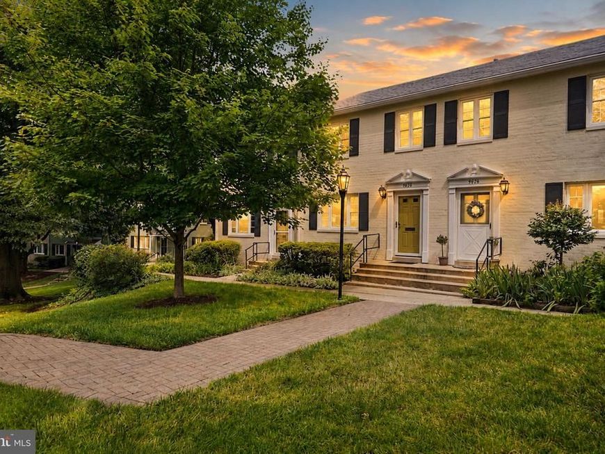 9828 Hollow Glen Place, Unit 2560, Silver Spring, MD 20910 Main Photo