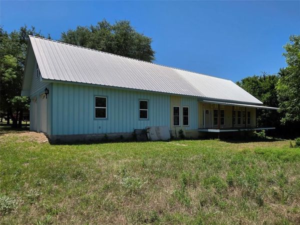 16695 County Road 421 , Cross Plains, TX 76443