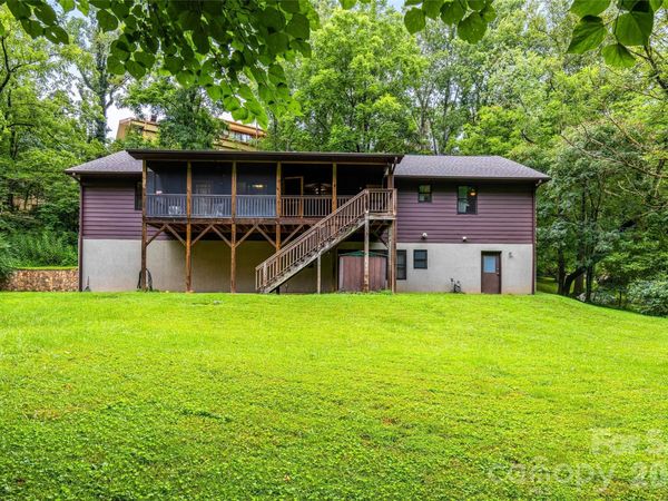 464 Governors View Road, Asheville, NC 28805