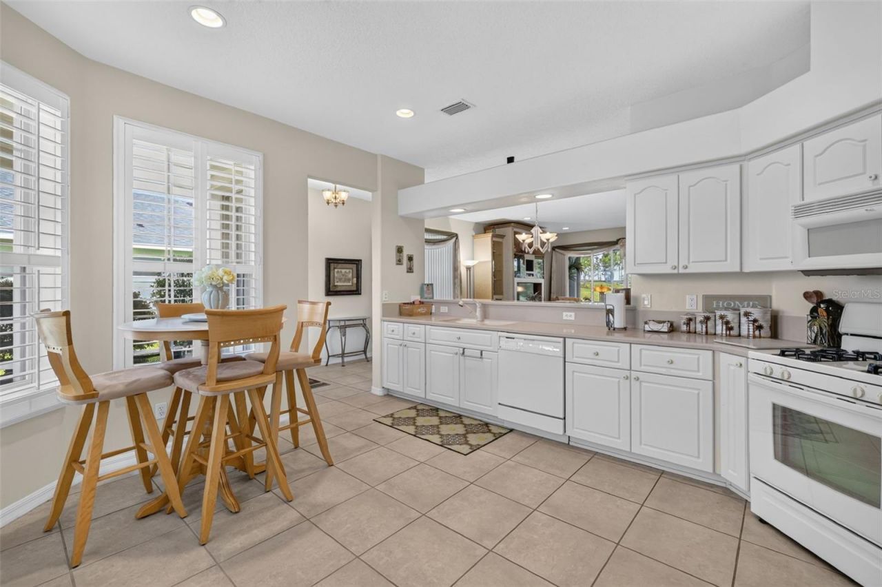 5401 Sir Churchill Drive , Leesburg, FL 34748 Photo