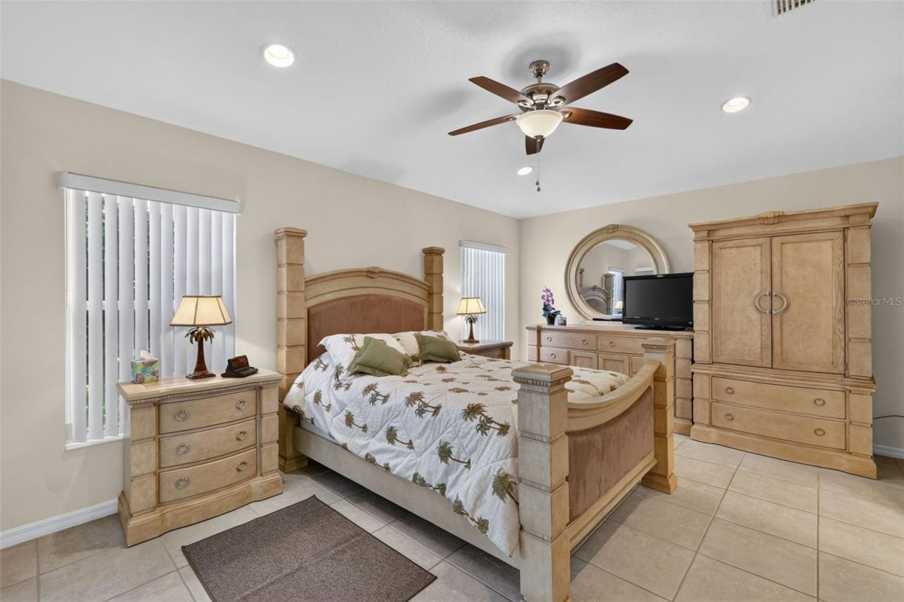 5401 Sir Churchill Drive , Leesburg, FL 34748 Photo