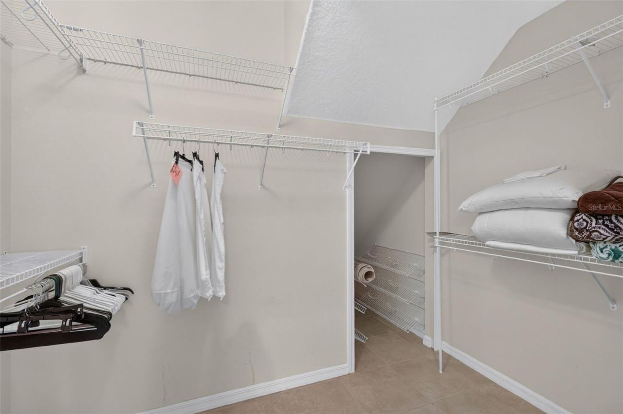 5401 Sir Churchill Drive , Leesburg, FL 34748 Photo