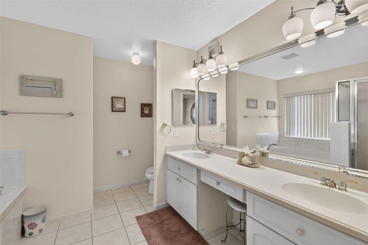 5401 Sir Churchill Drive , Leesburg, FL 34748 Photo