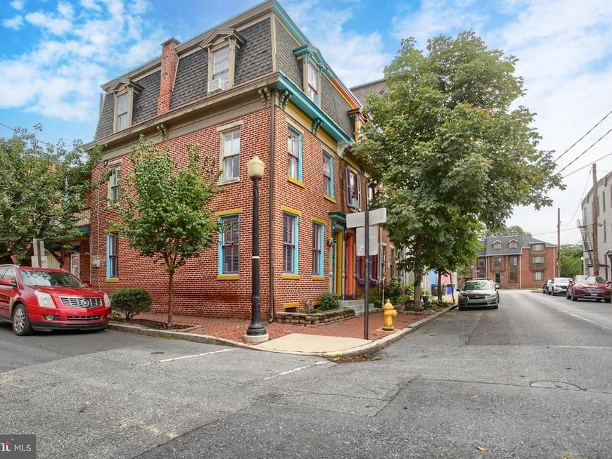 268 Cumberland Street, Harrisburg, PA 17102 Main Photo