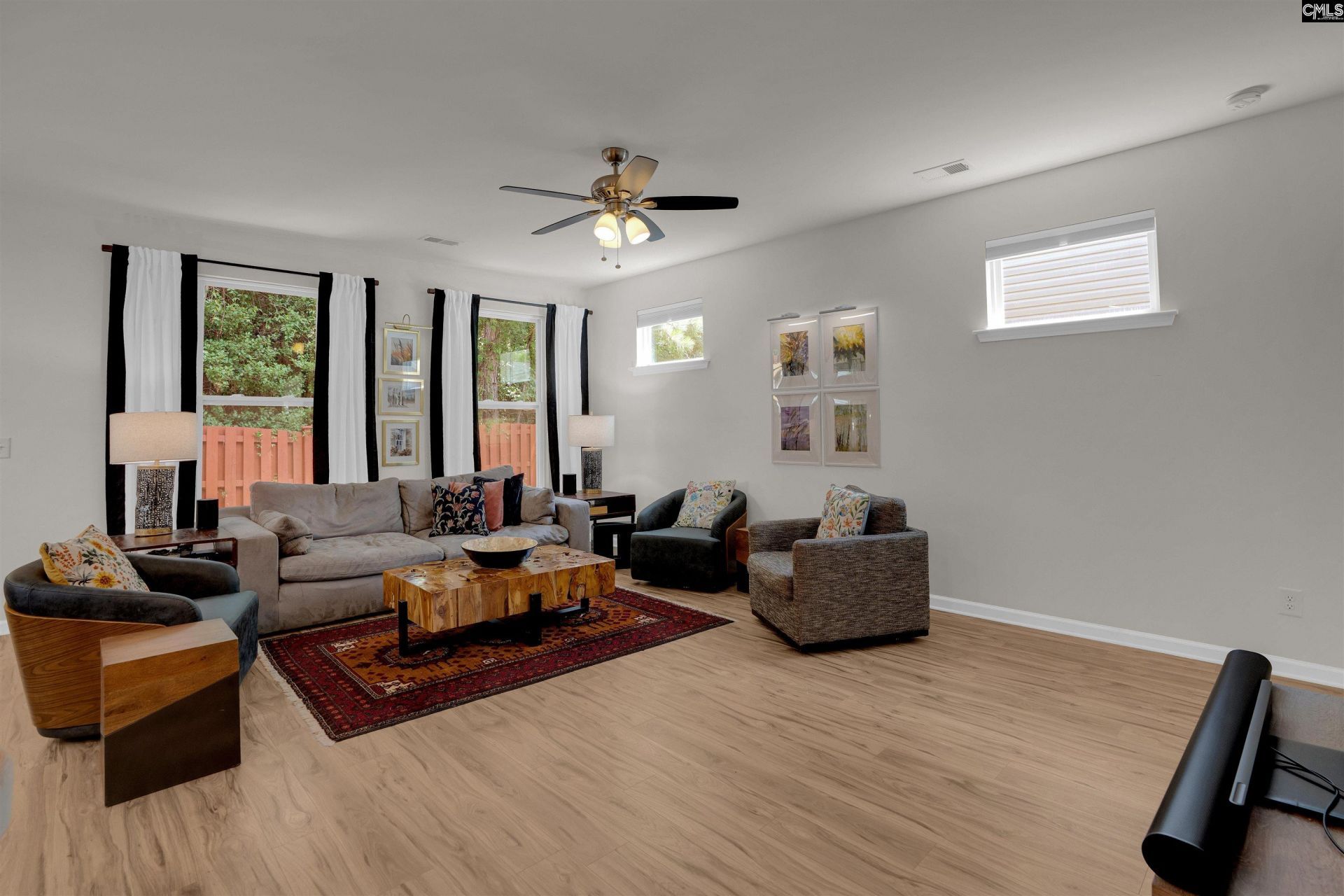 176 Marissa Lane  Photo 4