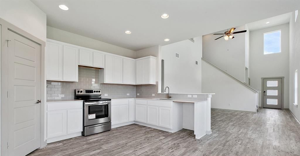 128 New Hampton Way, San Marcos, TX 78666 Main Photo