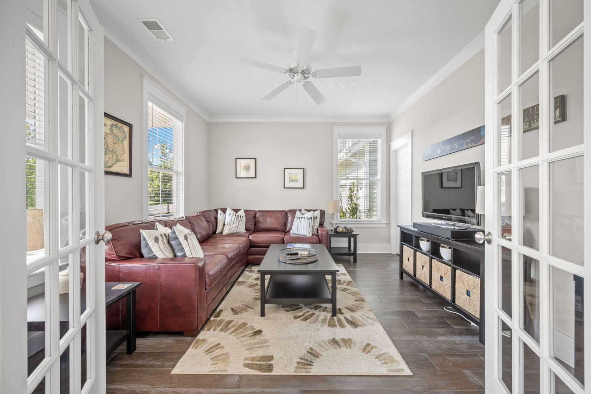 409 Ashby Street Photo 11