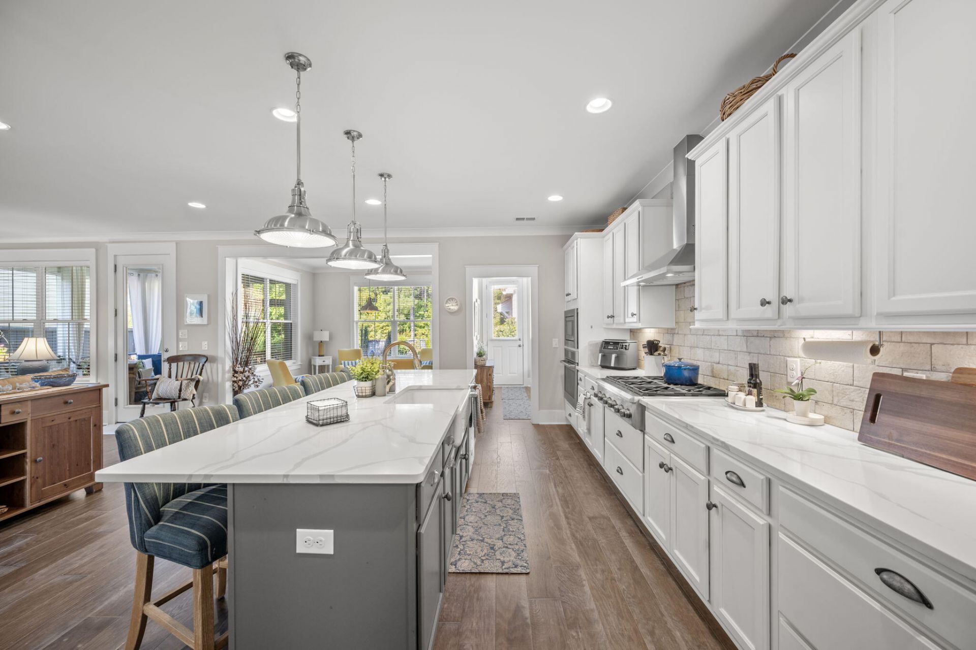409 Ashby Street Photo 21