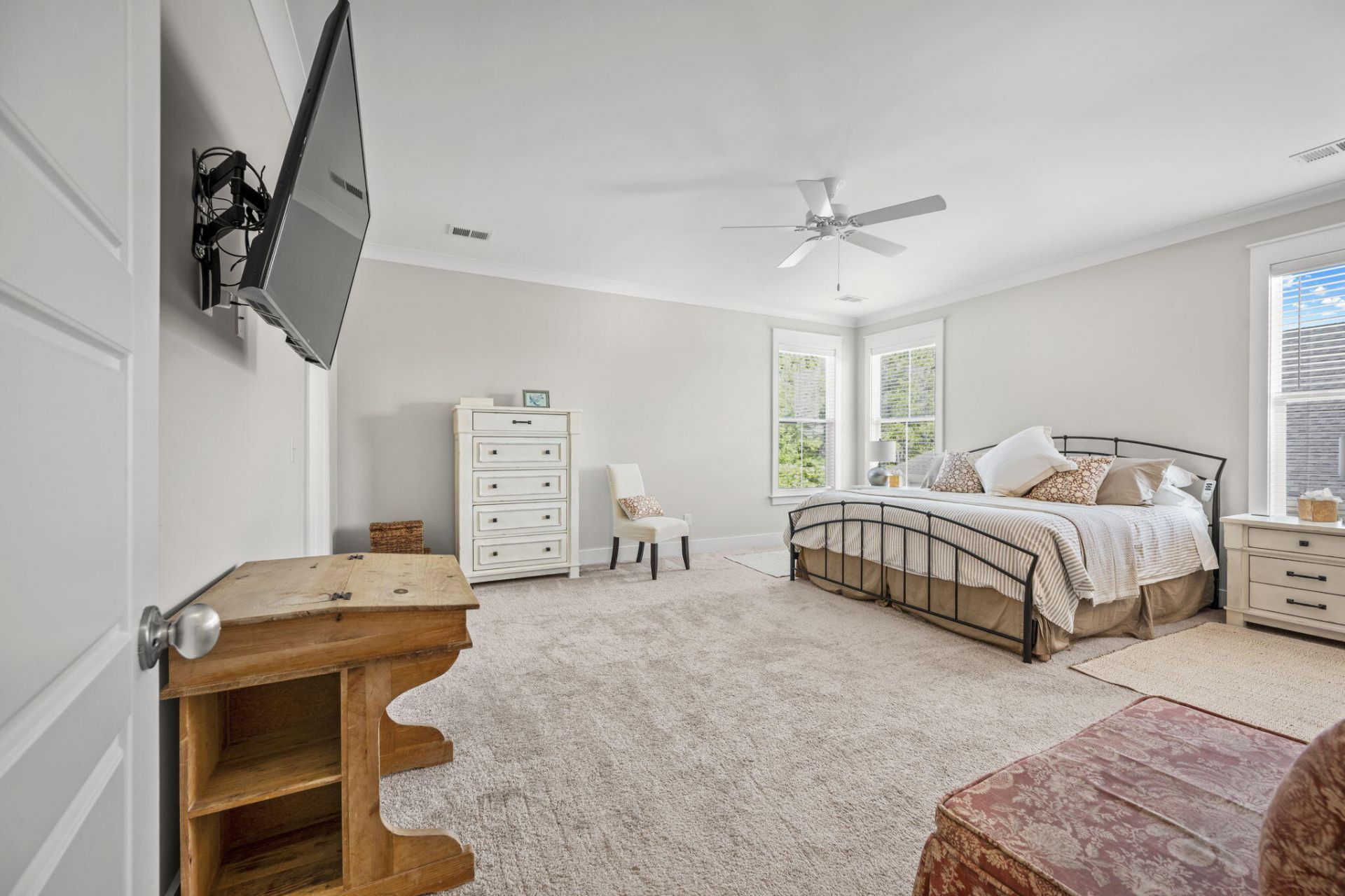 409 Ashby Street Photo 43