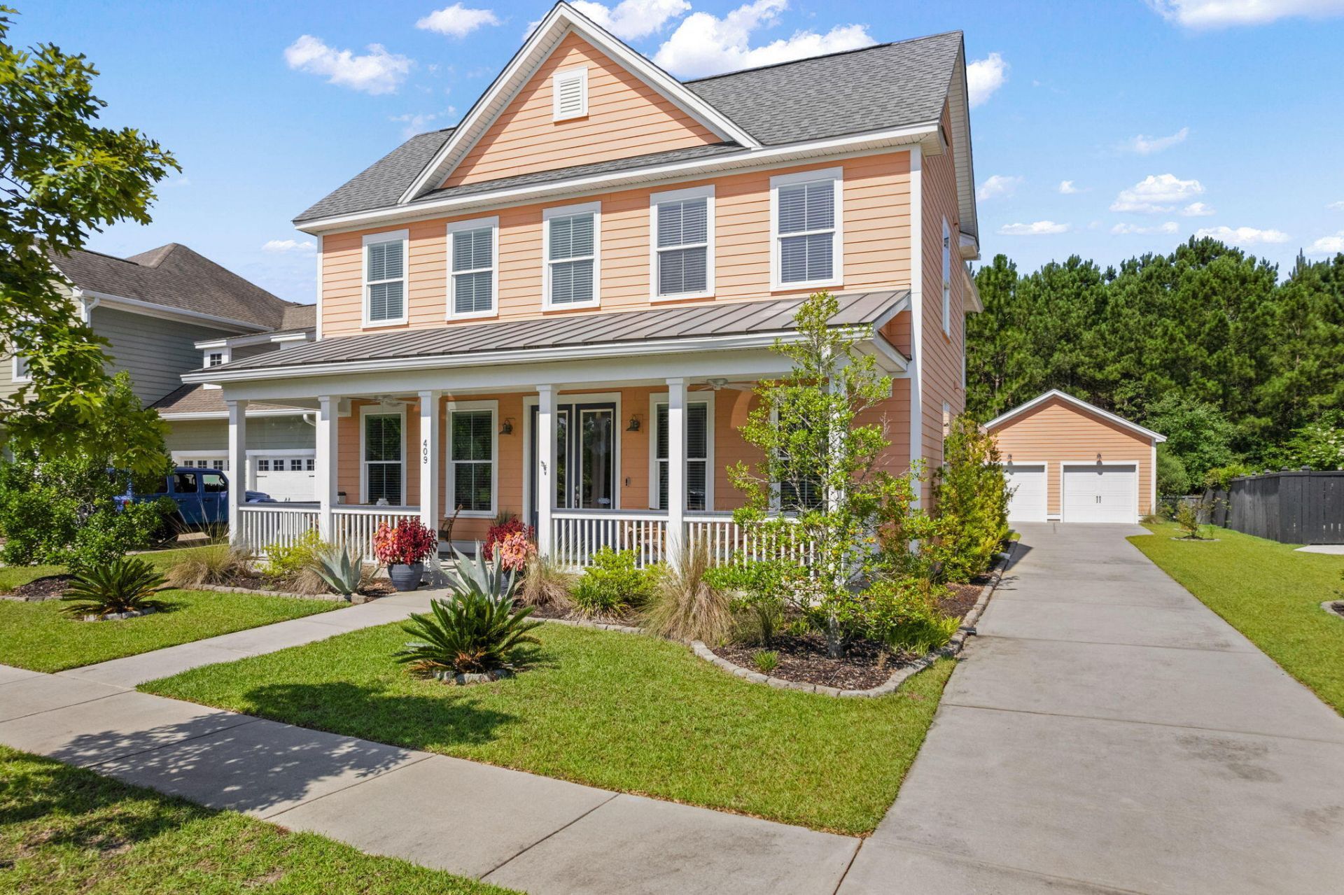 409 Ashby Street Photo 5