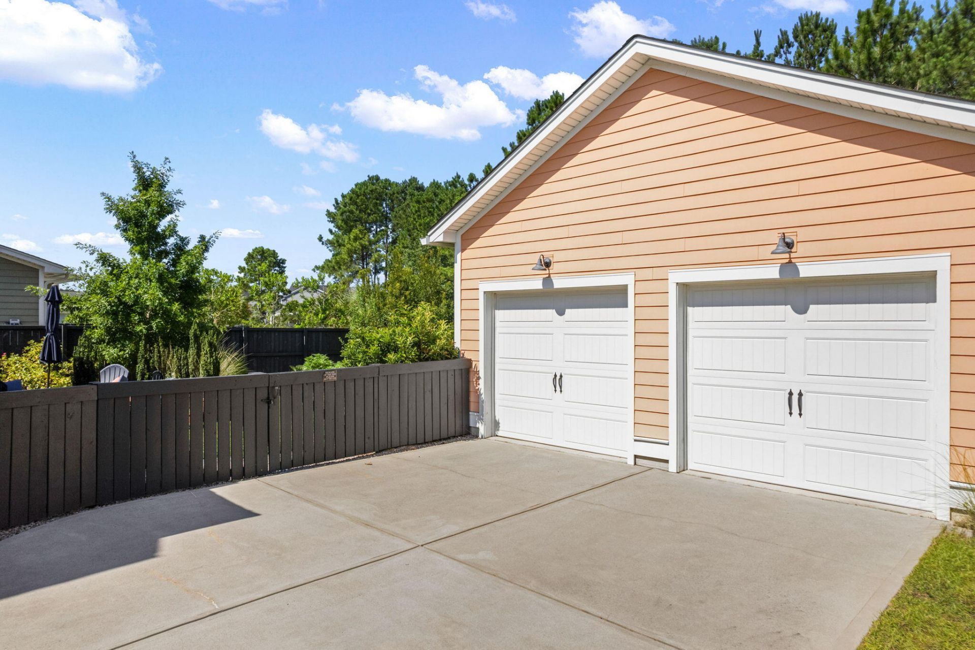 409 Ashby Street Photo 56