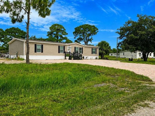 220 S Kennel ST , Clewiston, FL 33440