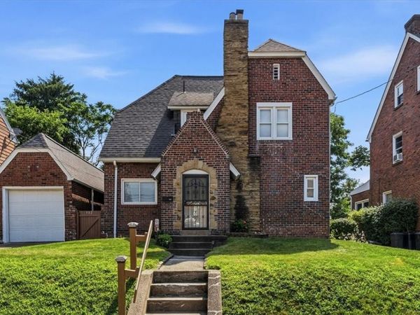 312 Charles Ave, New Kensington, PA 15068