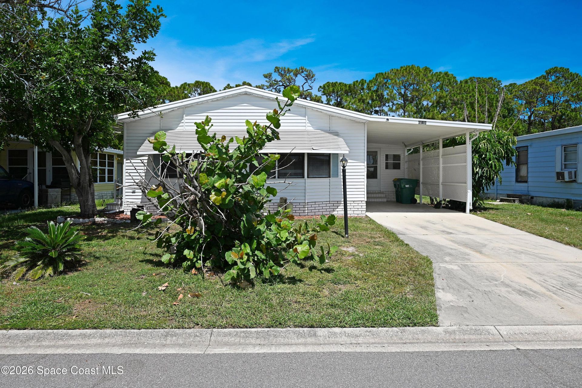 451 E Egret Circle, Barefoot Bay, FL 32976 Photo