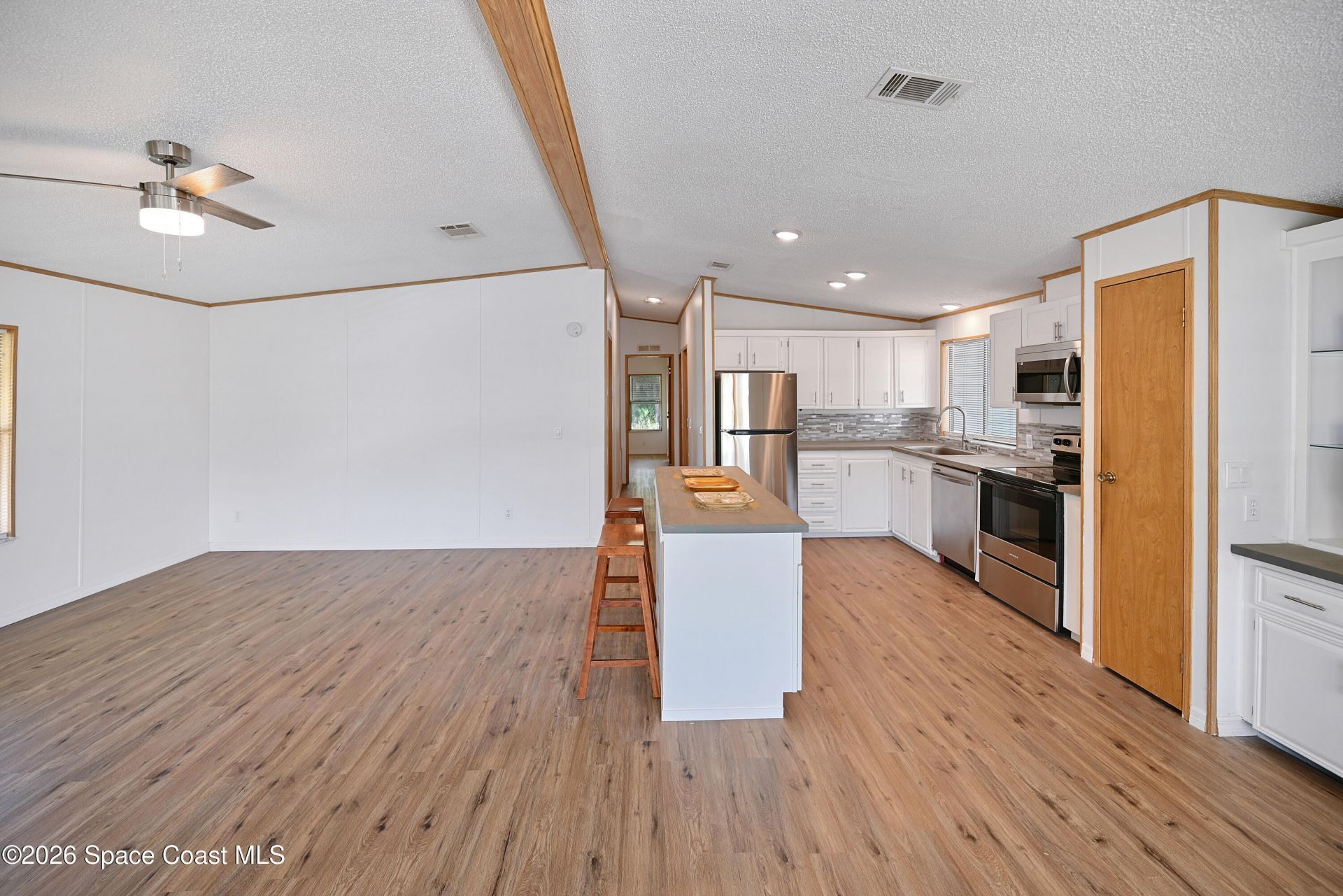 451 E Egret Circle, Barefoot Bay, FL 32976 Photo