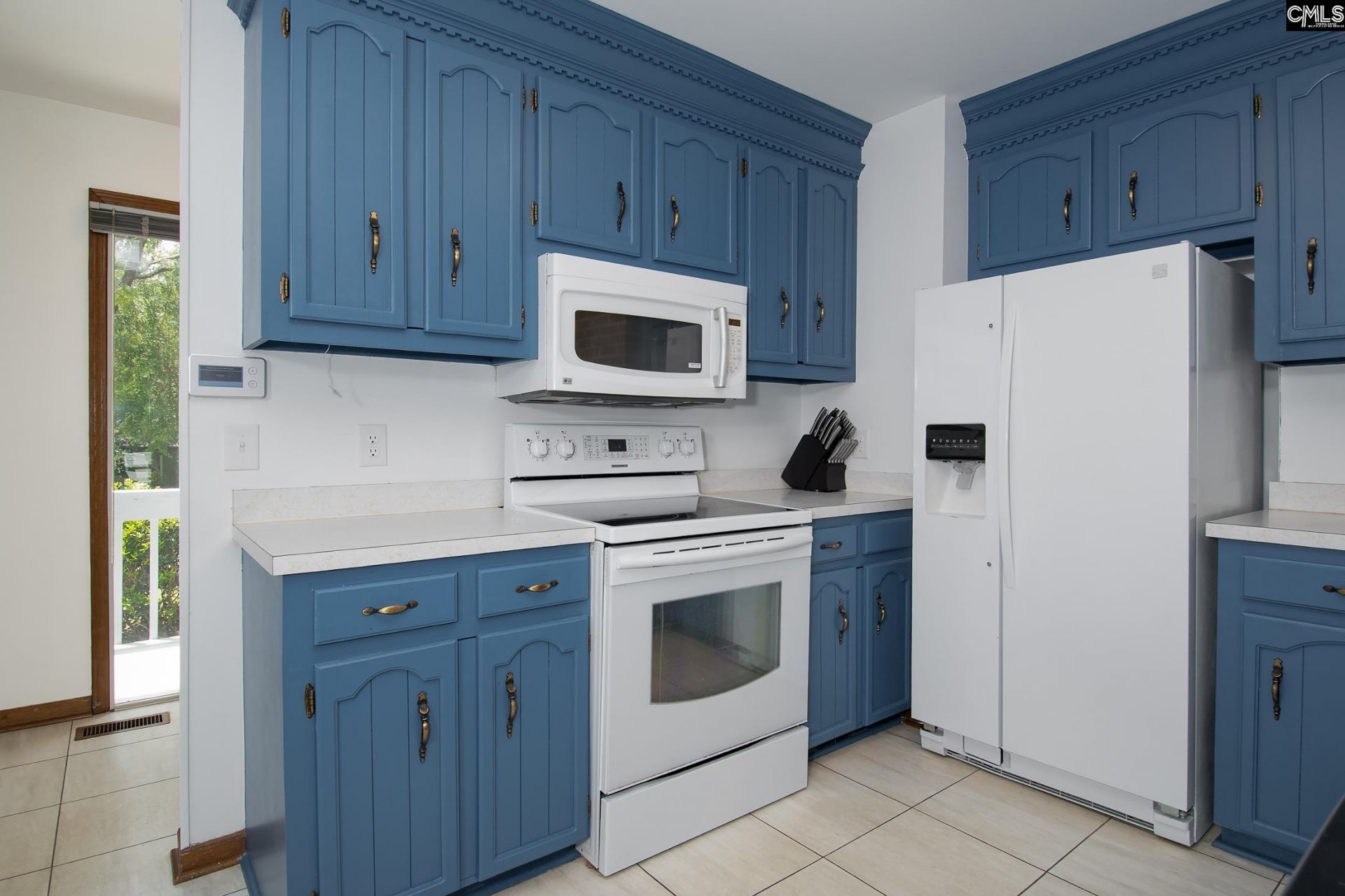 216 Olde Springs Road Photo 11
