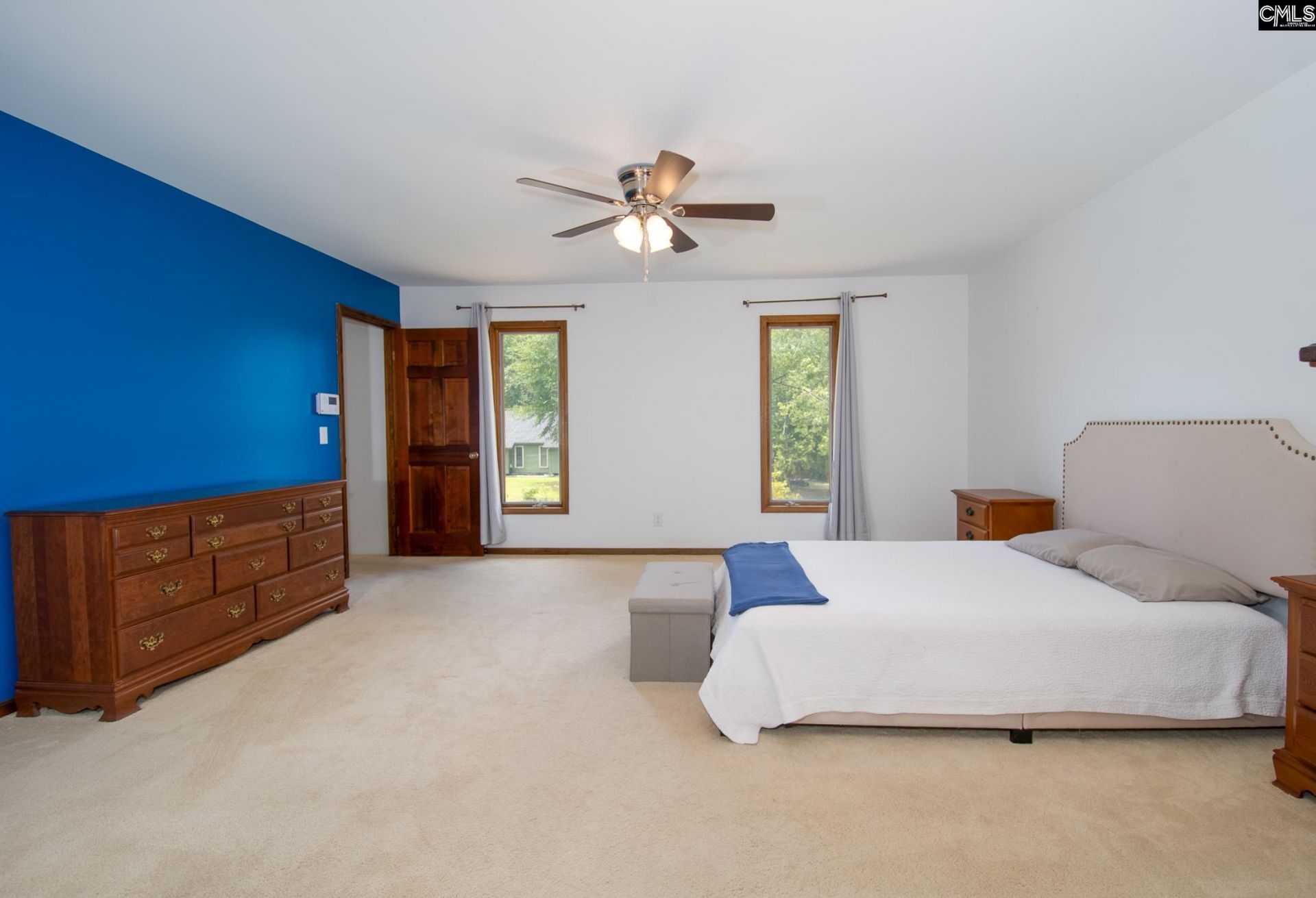 216 Olde Springs Road Photo 15