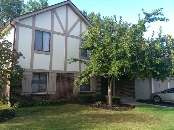 905 KNOTTINGHAM Drive , Unit 1A, Schaumburg, IL 60193