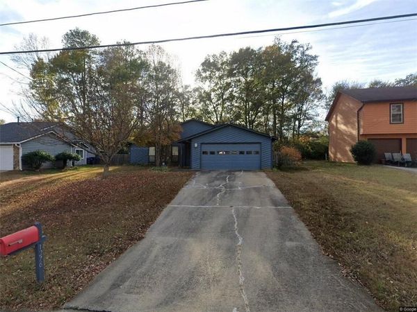 1276 Peninsula Trace , Lawrenceville, GA 30044