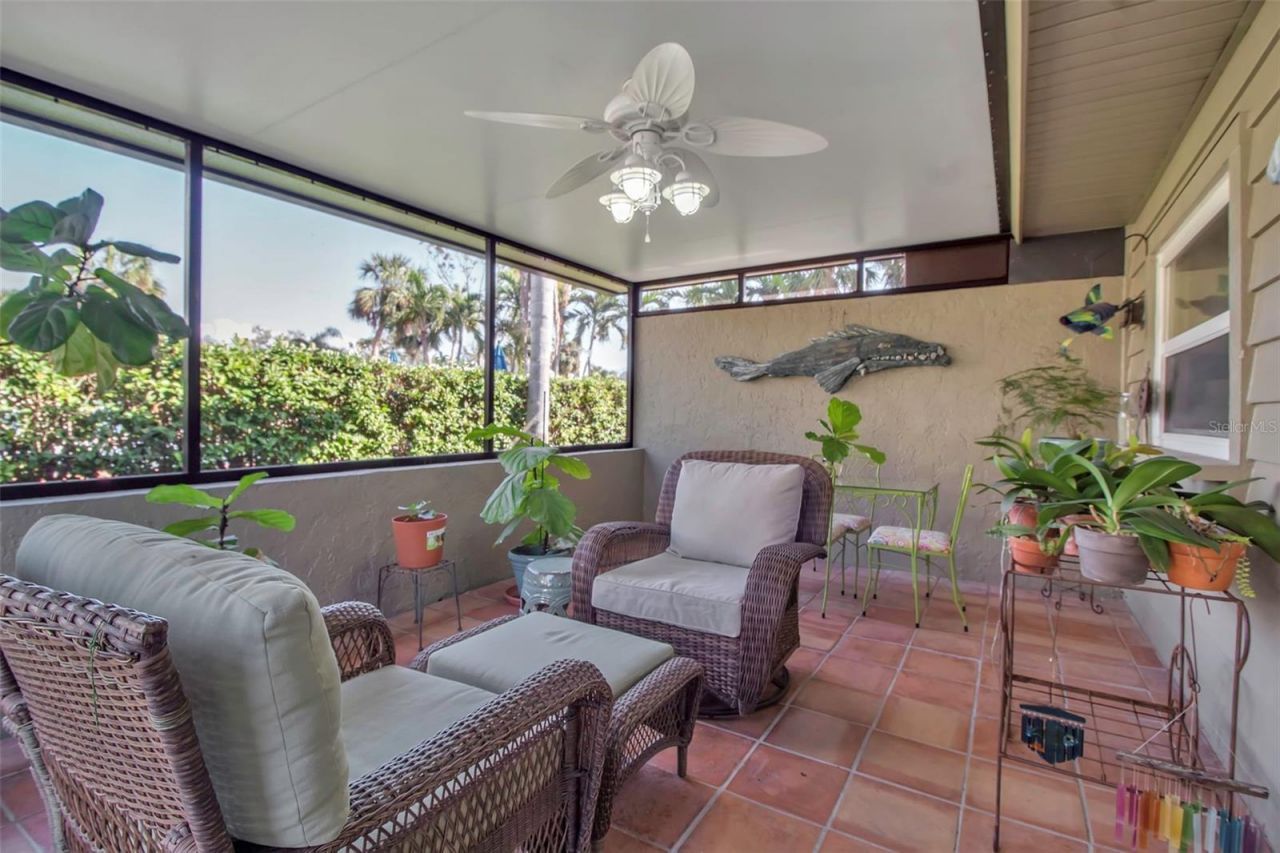 3410 Avenida Madera, Unit B, Bradenton, FL 34210 Photo