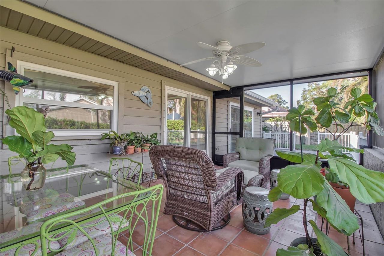 3410 Avenida Madera, Unit B, Bradenton, FL 34210 Photo
