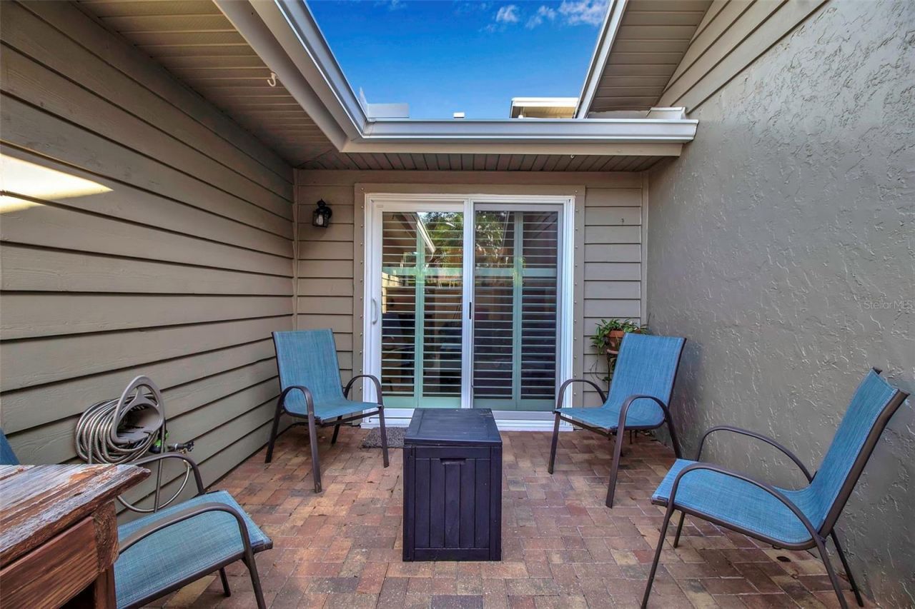 3410 Avenida Madera, Unit B, Bradenton, FL 34210 Photo