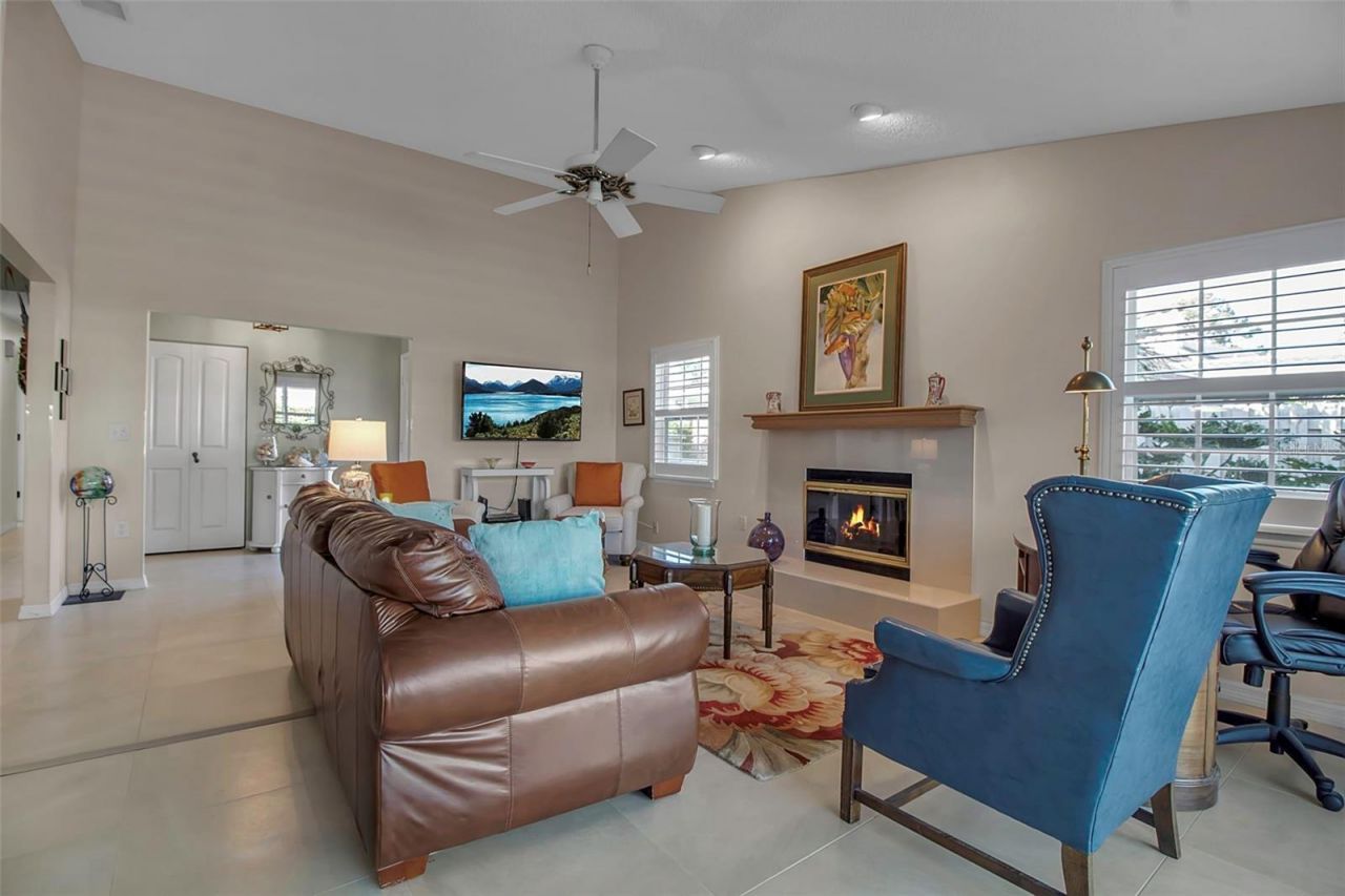 3410 Avenida Madera, Unit B, Bradenton, FL 34210 Photo
