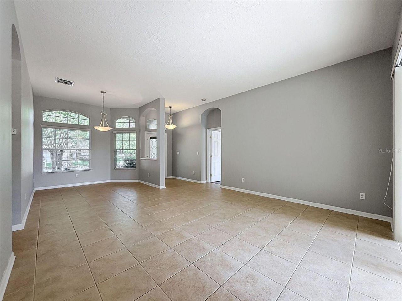 2021 Rutherford Drive , Dover, FL 33527 Photo