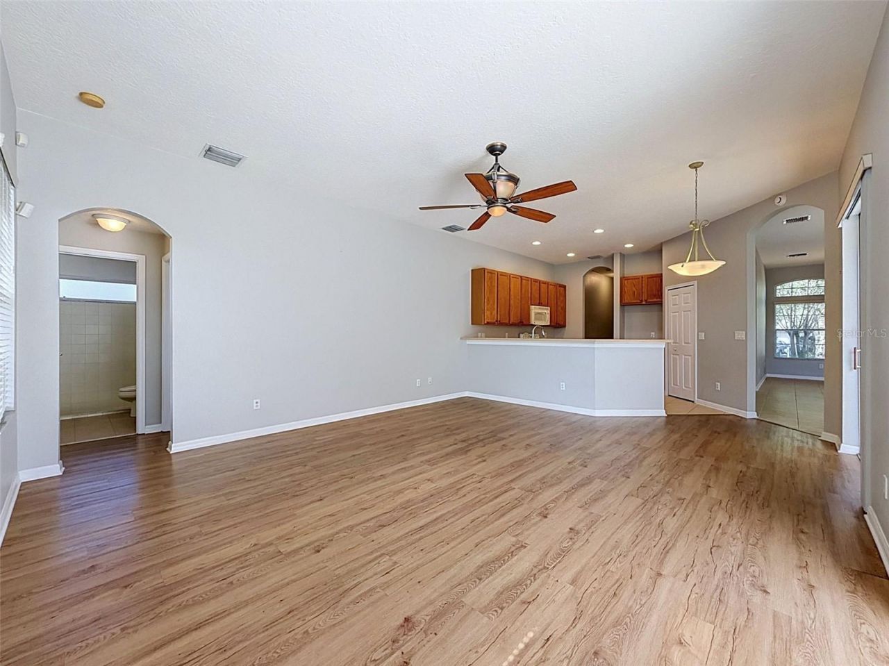 2021 Rutherford Drive , Dover, FL 33527 Photo