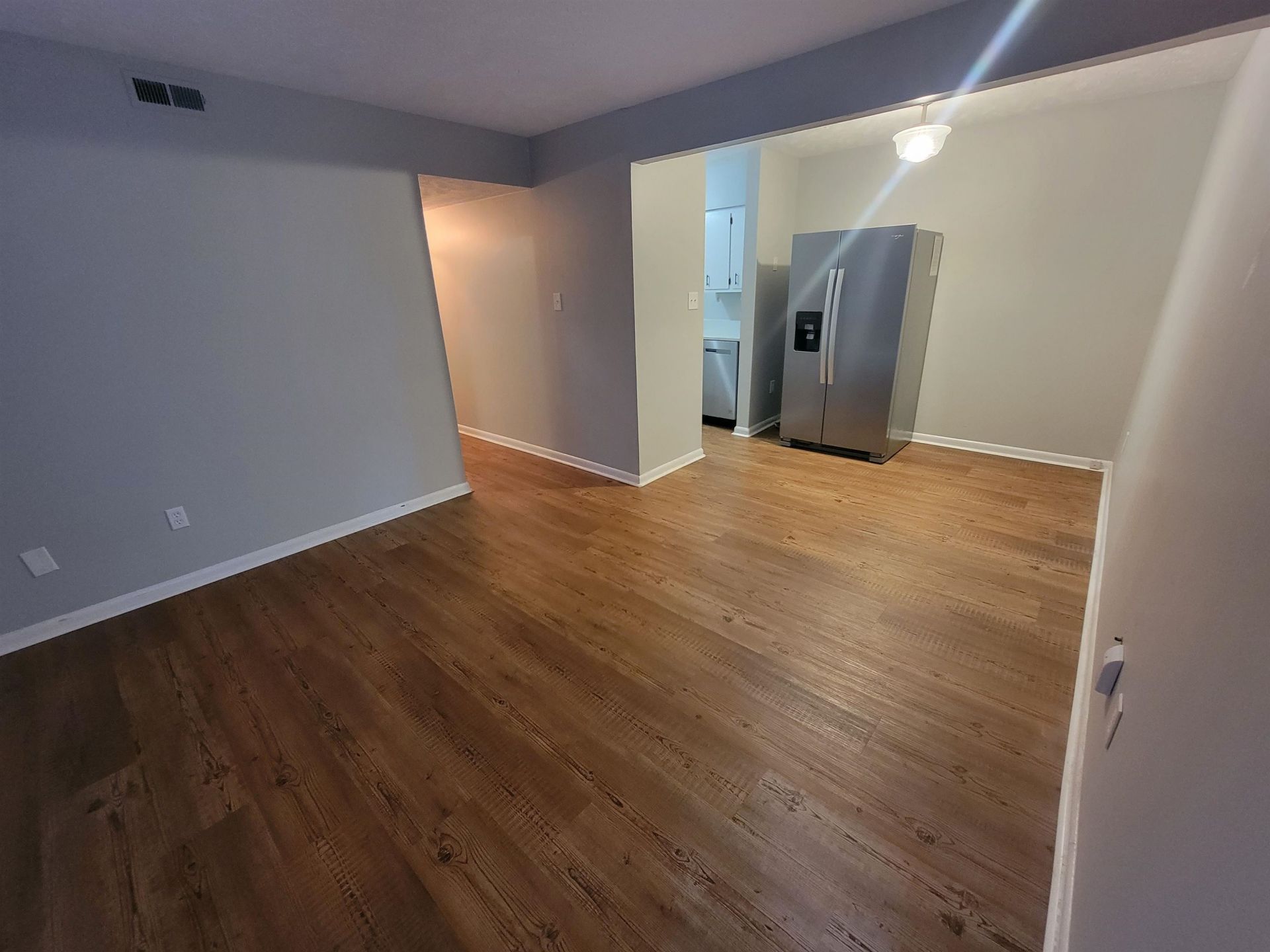 615 Carter Ln. Photo 4