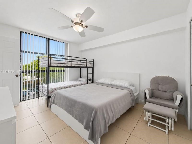 2055 SW 122nd Ave, Unit 418, Miami, FL 33175 Photo