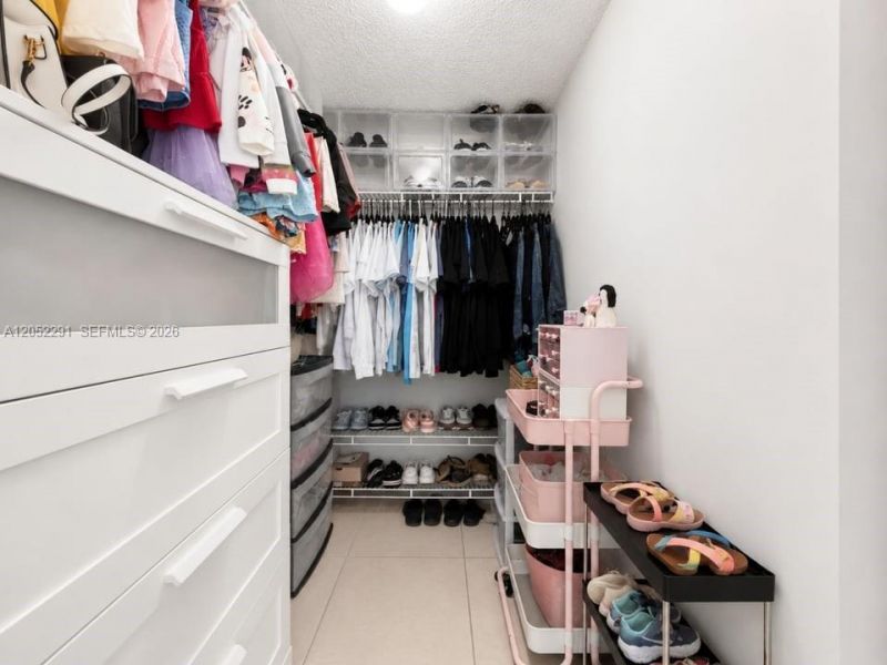 2055 SW 122nd Ave, Unit 418, Miami, FL 33175 Photo