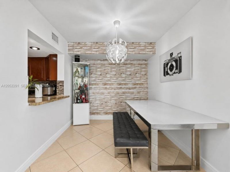 2055 SW 122nd Ave, Unit 418, Miami, FL 33175 Photo