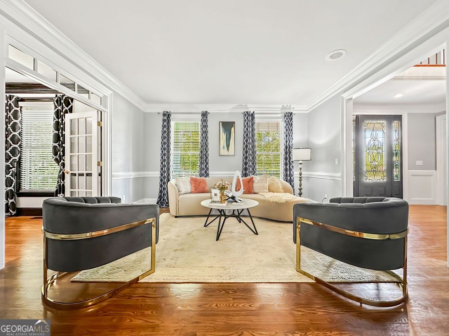 Property Image 6