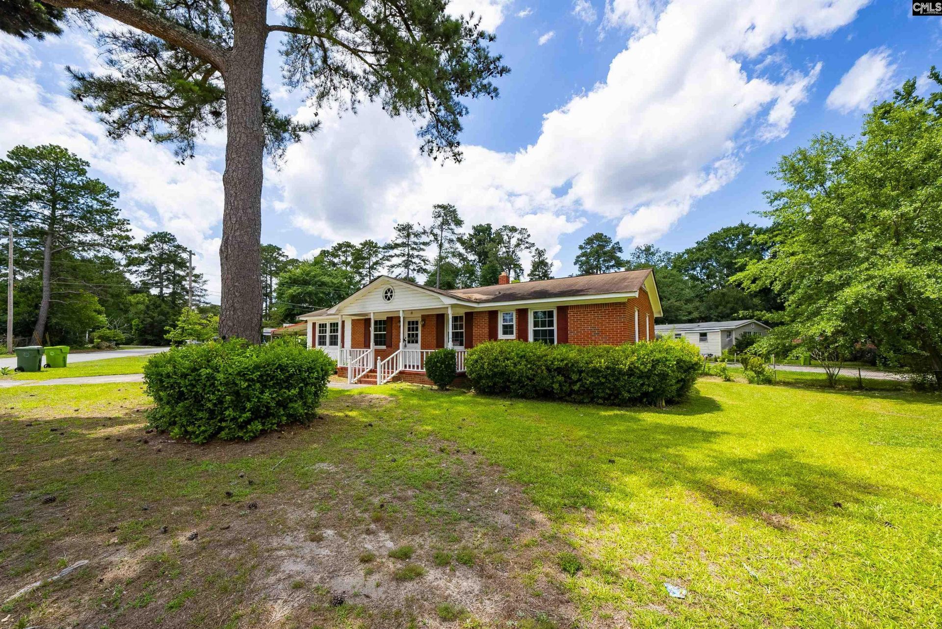 1709 Woodfield Drive  Photo 5