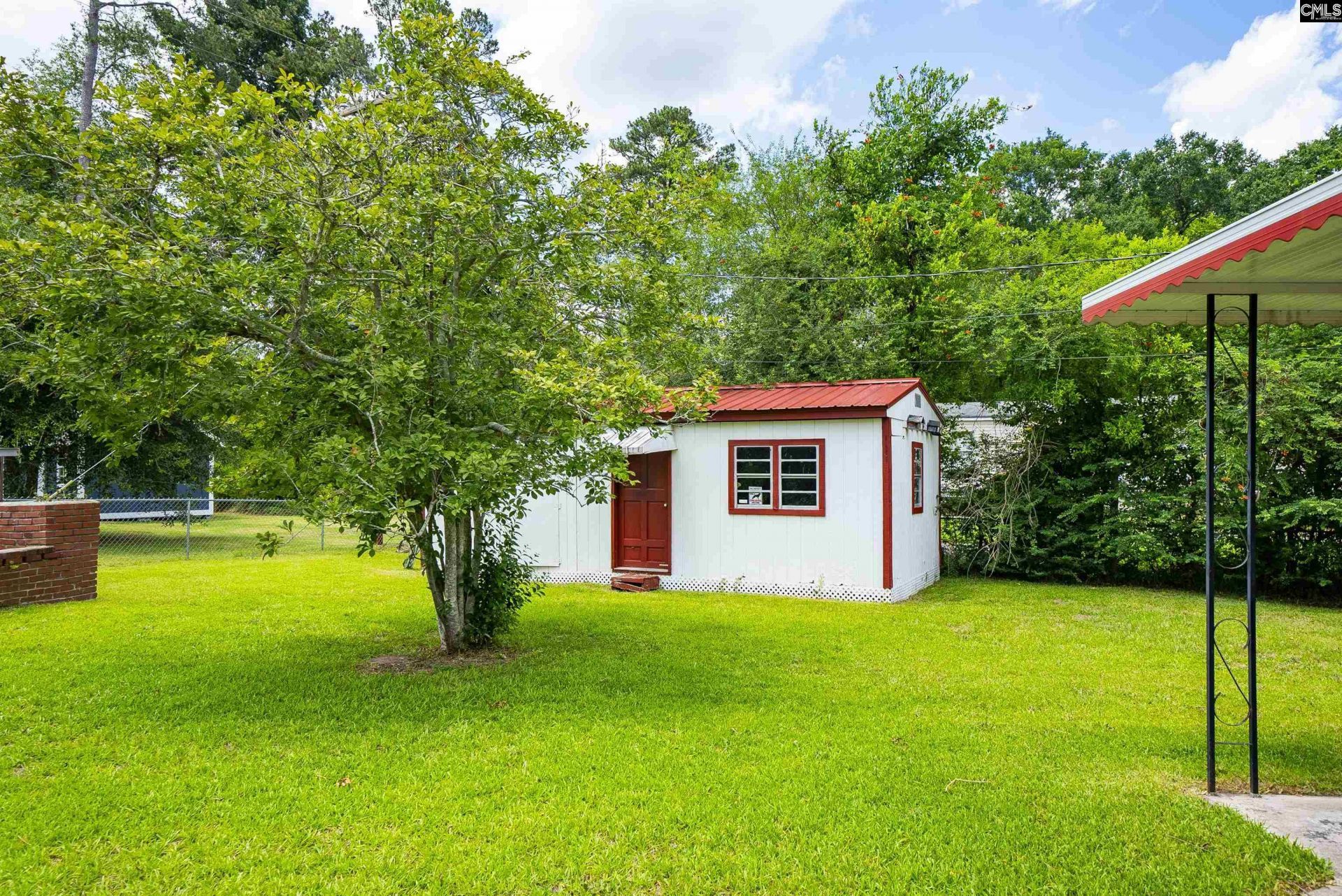 1709 Woodfield Drive  Photo 8