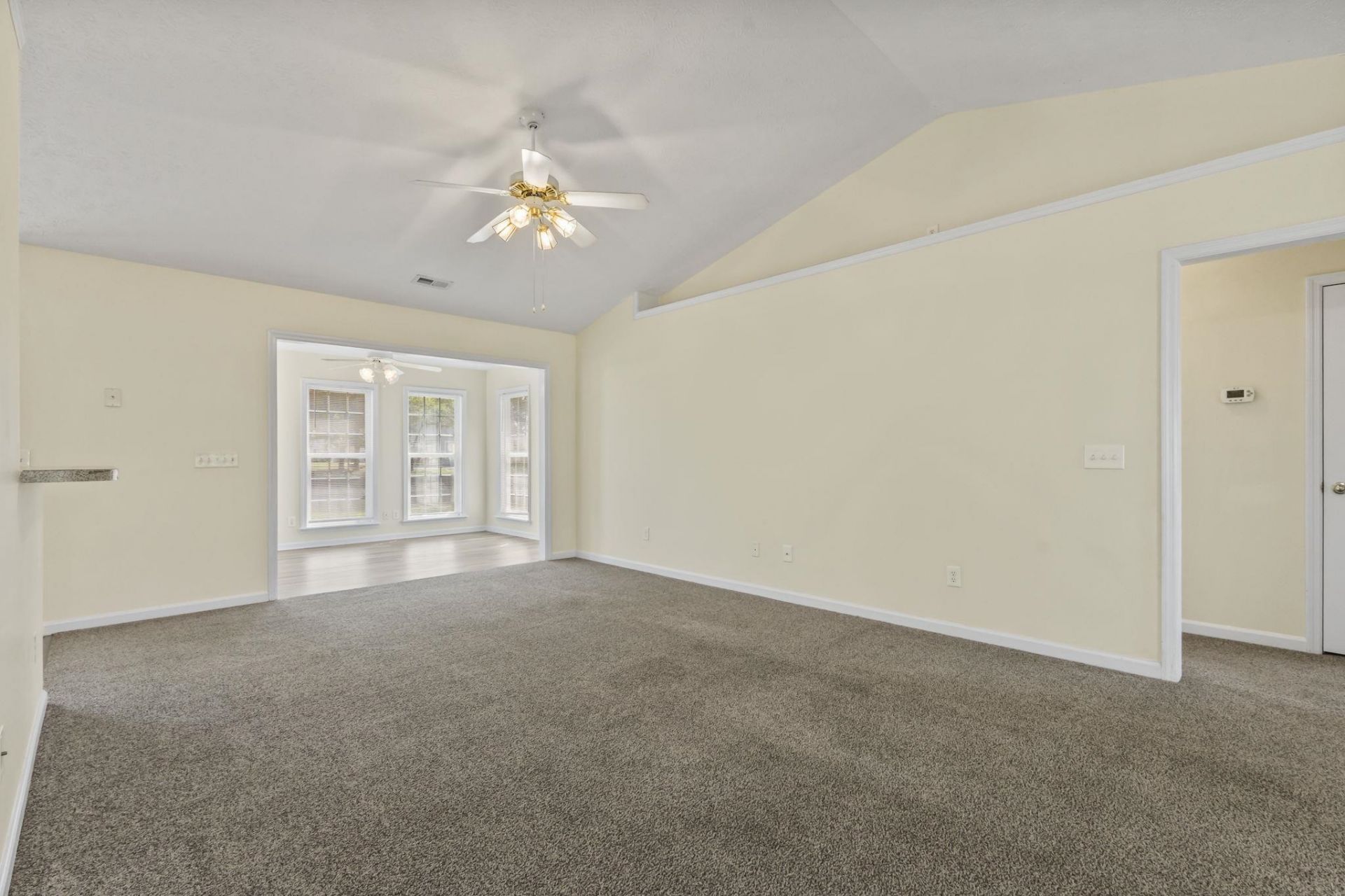 1372 Gailard Dr.  Photo 6