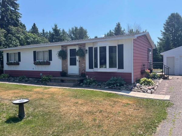 1321 W Violet RD, Sault Ste Marie, MI 49783
