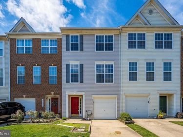 45515 LAKEMONT SQUARE , STERLING, VA 20165