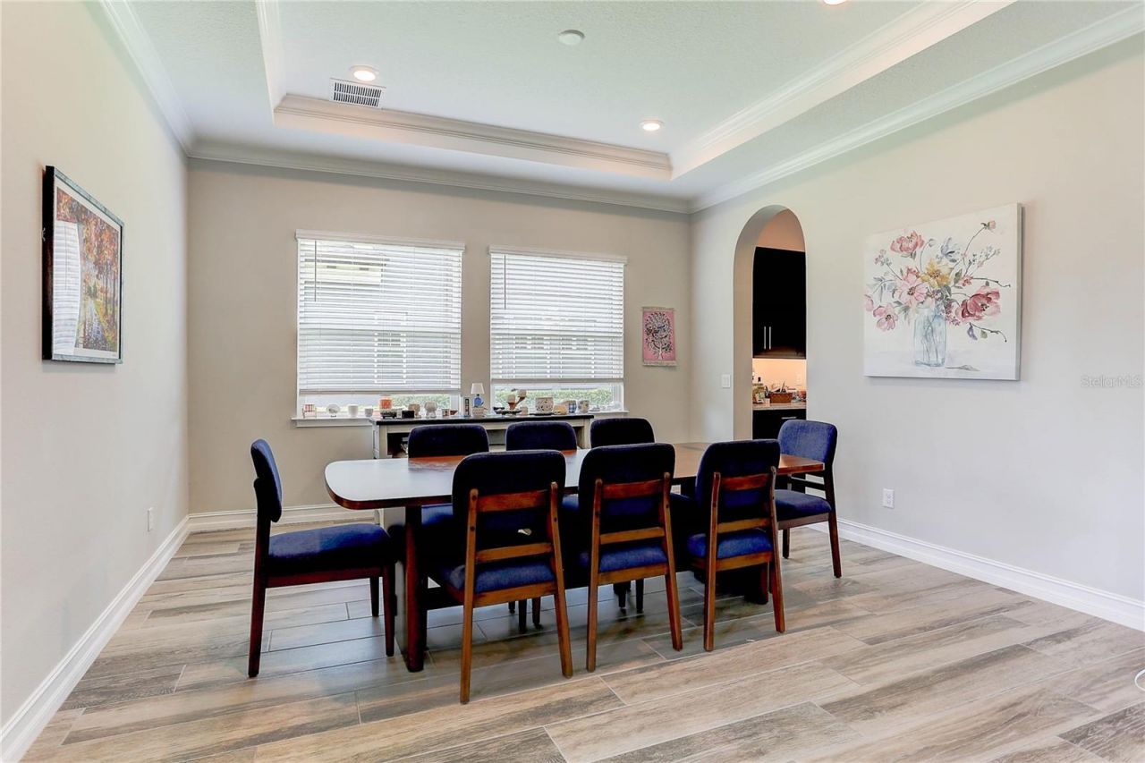 18014 Woodland View Drive, Lutz, FL 33548 Photo