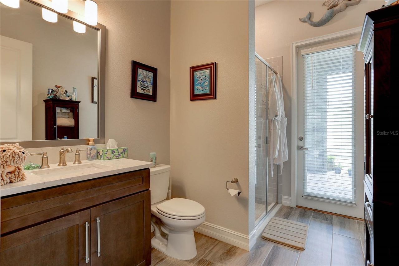 18014 Woodland View Drive, Lutz, FL 33548 Photo