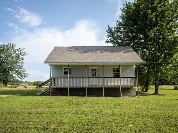 84 Nichols Street , Western Grove, AR 72685