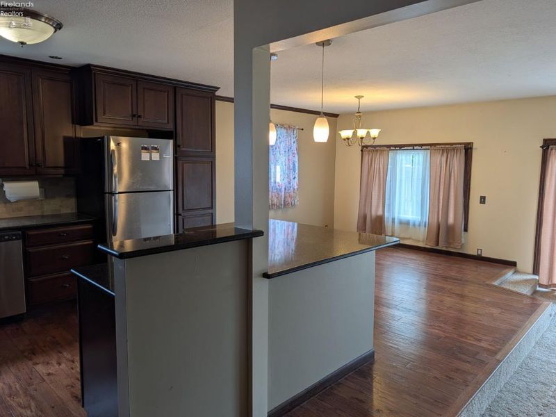 906 Fennimore Street, Fremont, OH 43420 Photo 10