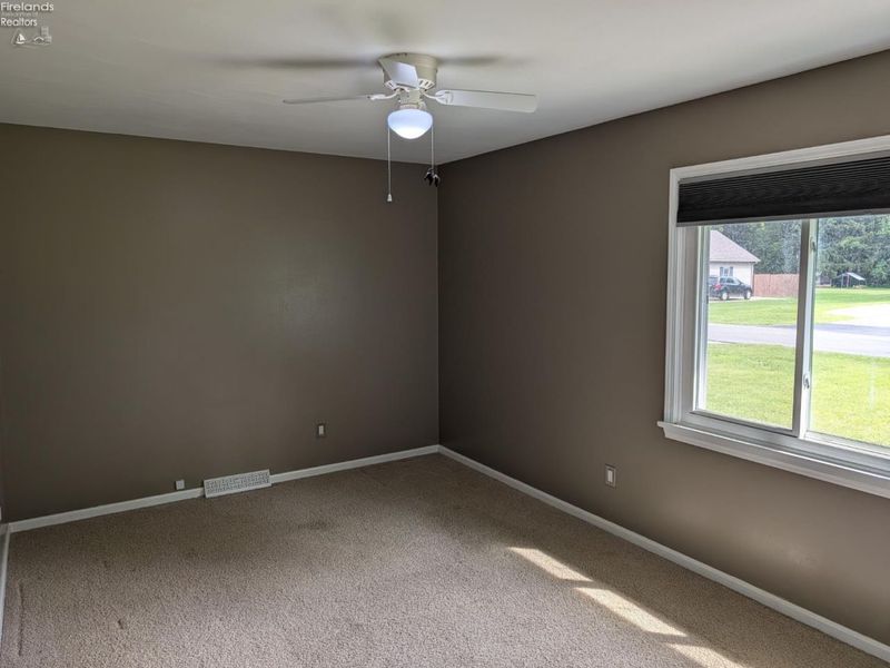 906 Fennimore Street, Fremont, OH 43420 Photo 13