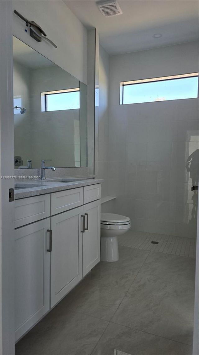 728 N Laplata Ave, Lehigh Acres, FL 33974 Photo