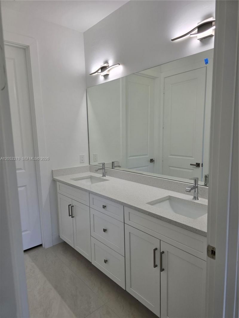 728 N Laplata Ave, Lehigh Acres, FL 33974 Photo