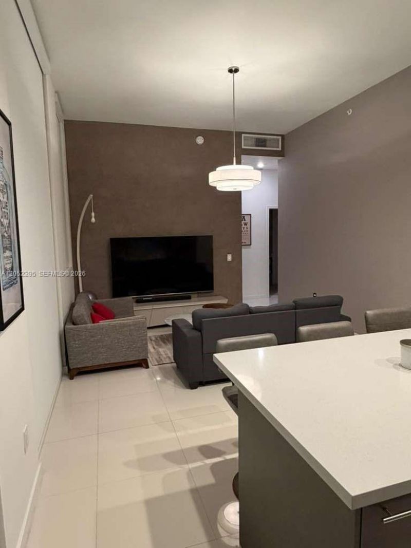 7875 NW 107th Ave , Unit 812, Doral, FL 33178 Photo