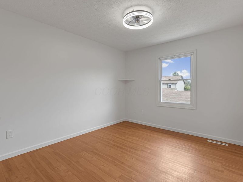 1868 Stanhope Drive , Unit 1, Newark, OH 43055 Photo 11