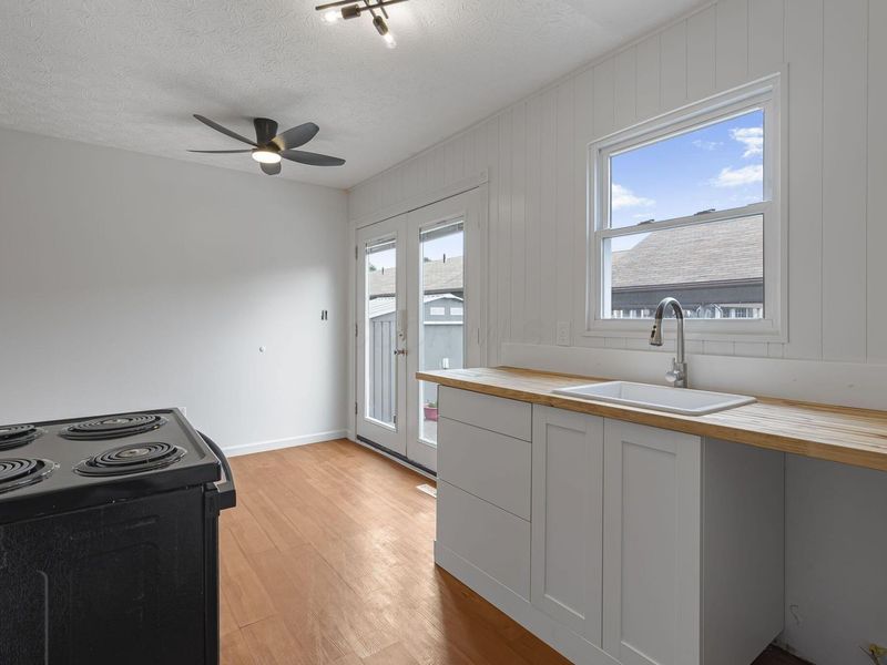 1868 Stanhope Drive , Unit 1, Newark, OH 43055 Photo 7