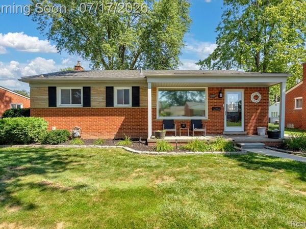 31118 Richland Street, Livonia, MI 48150